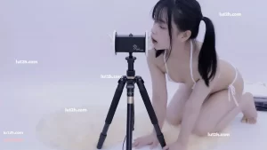 晓团队晓美asmr会员助眠福利，双马尾深情舔耳哄睡
